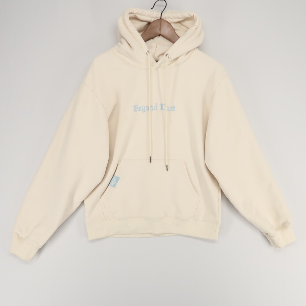 Beyond Lost Hoodie Adult M Cream Graphic Pullover Embroidery NYC Streetwear‎